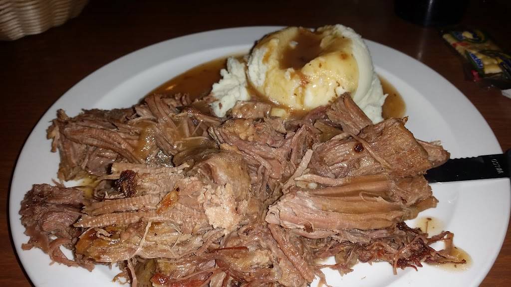 Genes Place To Dine | restaurant | 3730 Rocky River Dr, Cleveland, OH 44111, USA | 2162521741 OR +1 216-252-1741