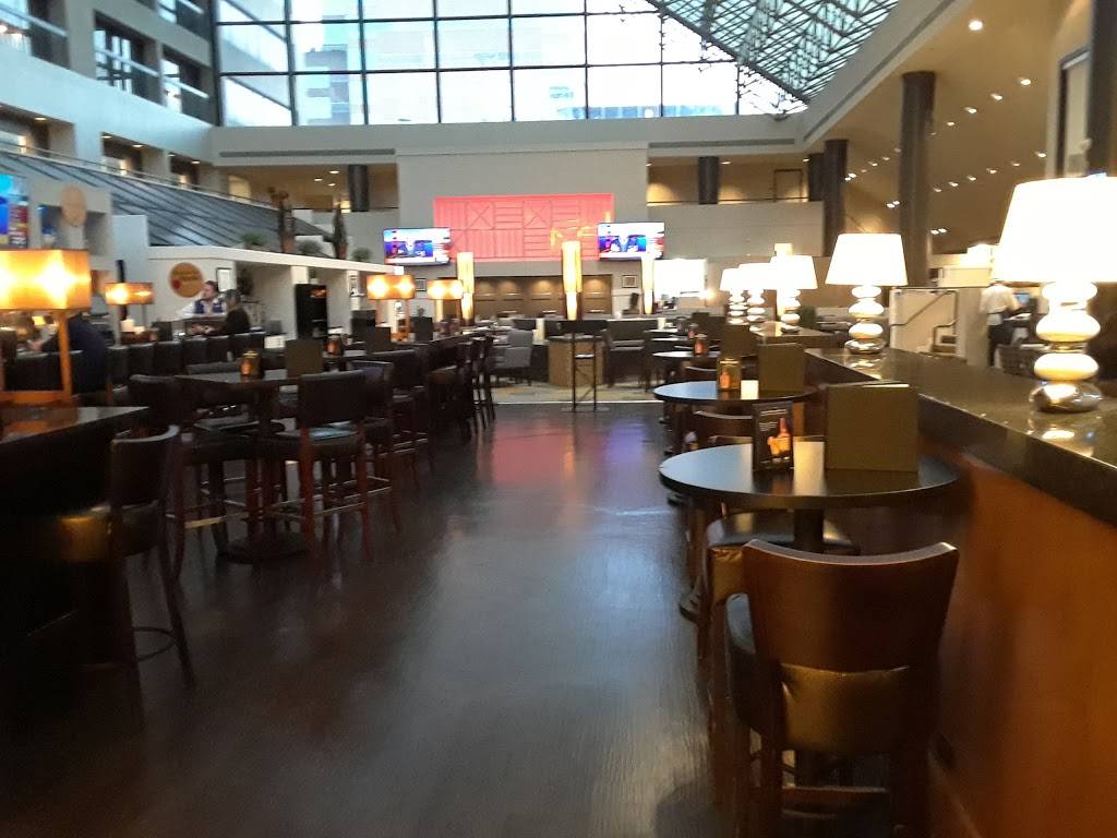 BlueFire Bar & Grill | restaurant | 401 W High St, Lexington, KY 40507, USA | 8592531234 OR +1 859-253-1234