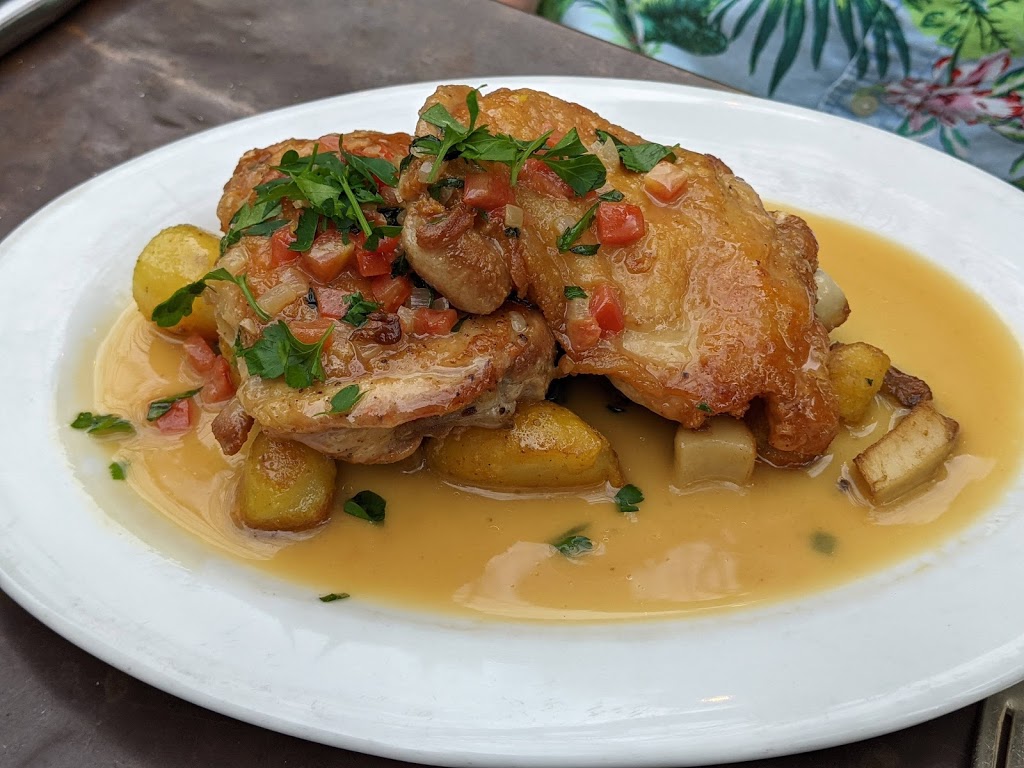 Chez Nous | restaurant | 6 Payne Ct, Charleston, SC 29403, USA | 8435793060 OR +1 843-579-3060