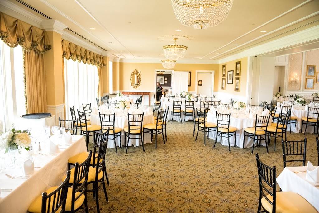 Washington Golf & Country Club | restaurant | 3017 N Glebe Rd, Arlington, VA 22207, USA | 7035244600 OR +1 703-524-4600