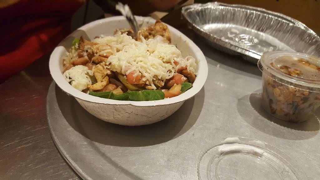 Chipotle Mexican Grill | restaurant | 1759 Montgomery Hwy, Hoover, AL 35244, USA | 2059824833 OR +1 205-982-4833