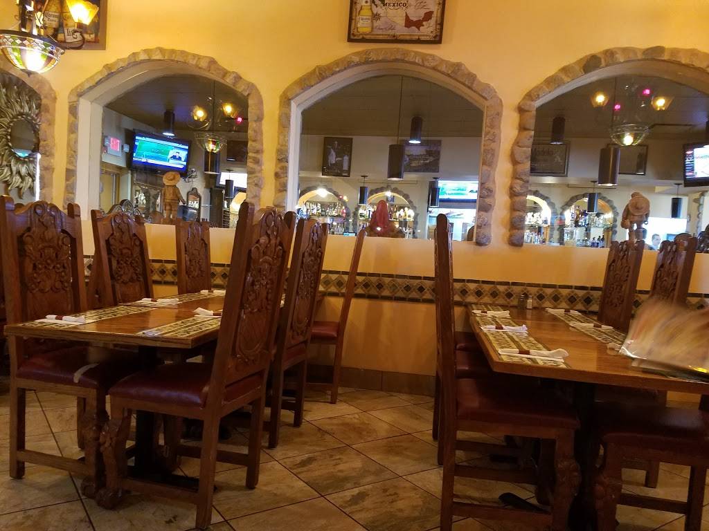 Azteca mexican restaurant | restaurant | 7340 Smith Corners Blvd, Charlotte, NC 28269, USA | 7045984068 OR +1 704-598-4068