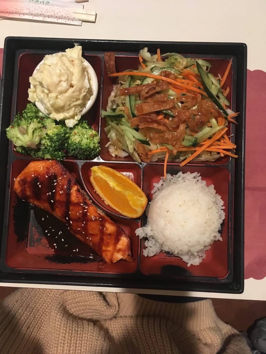 Cherrystones | restaurant | 15501 S Vermont Ave #101, Gardena, CA 90247, USA | 3103298200 OR +1 310-329-8200