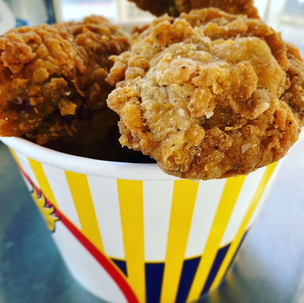 Buckets Fried Chicken | meal takeaway | 185 Humphrey St #3, Englewood, NJ 07631, USA | 2014084601 OR +1 201-408-4601