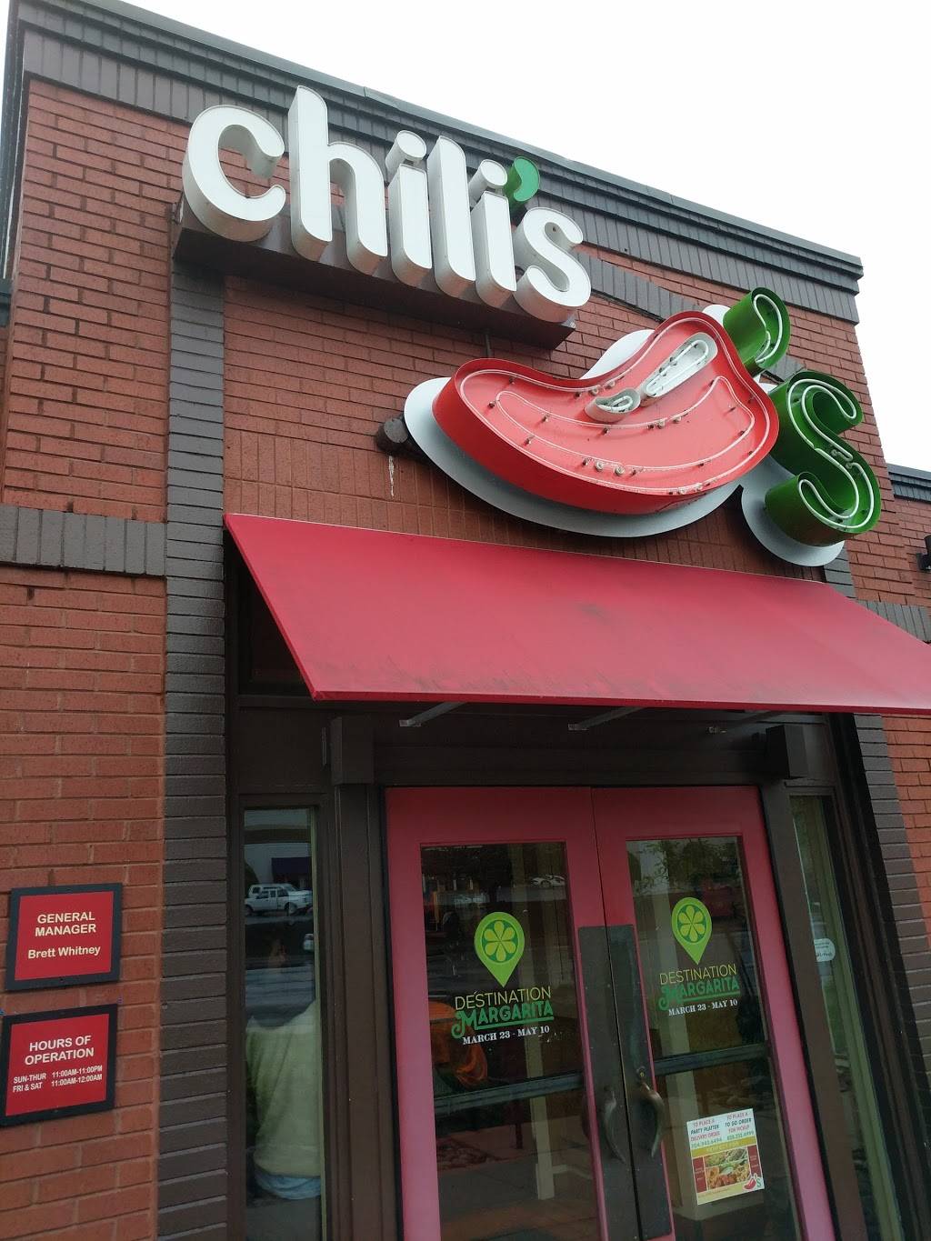 Chilis Grill & Bar | meal takeaway | 253 Tunnel Rd, Asheville, NC 28805, USA | 8282524999 OR +1 828-252-4999