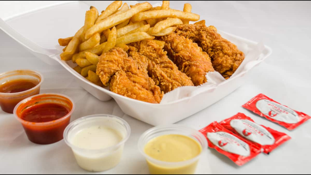 Golden’s Fish & Chicken LLC | restaurant | 5868 E 71st St Suite D, Indianapolis, IN 46220, USA | 3174368186 OR +1 317-436-8186