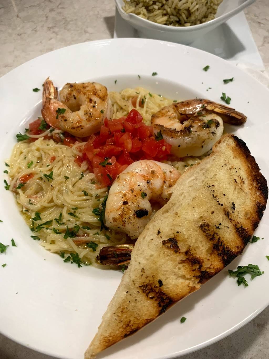 Candor Grille | restaurant | 13418 Boyette Rd, Riverview, FL 33569, USA | 8135480410 OR +1 813-548-0410