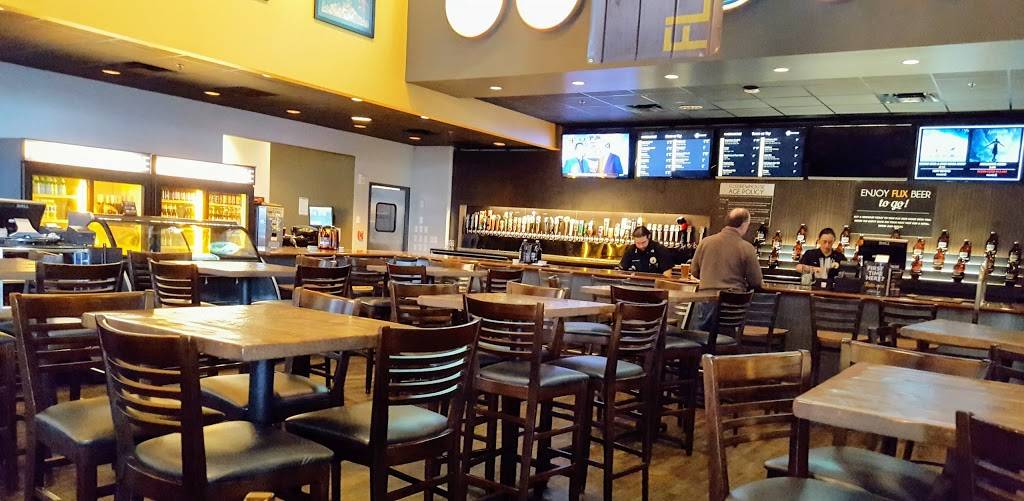 Flix Brewhouse Round Rock | restaurant | 2200 S Interstate 35 B1, Round Rock, TX 78681, USA | 5122443549 OR +1 512-244-3549