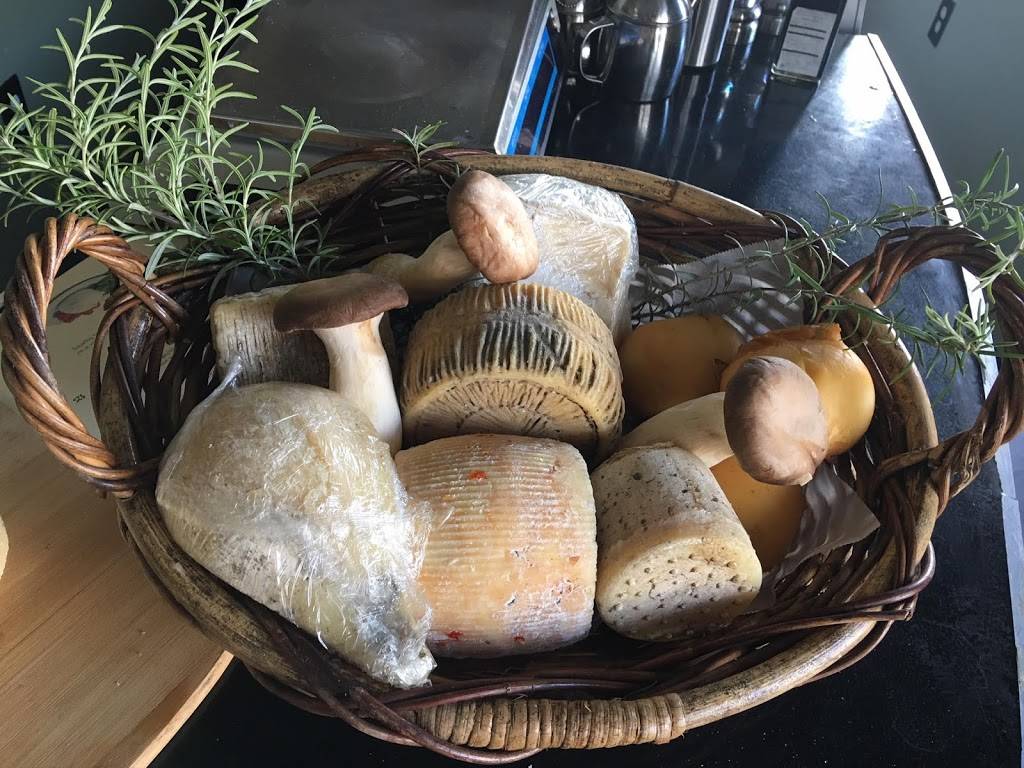 Beccofino Italian Bistro | restaurant | 5712 S MacDill Ave, Tampa, FL 33611, USA | 8138980804 OR +1 813-898-0804