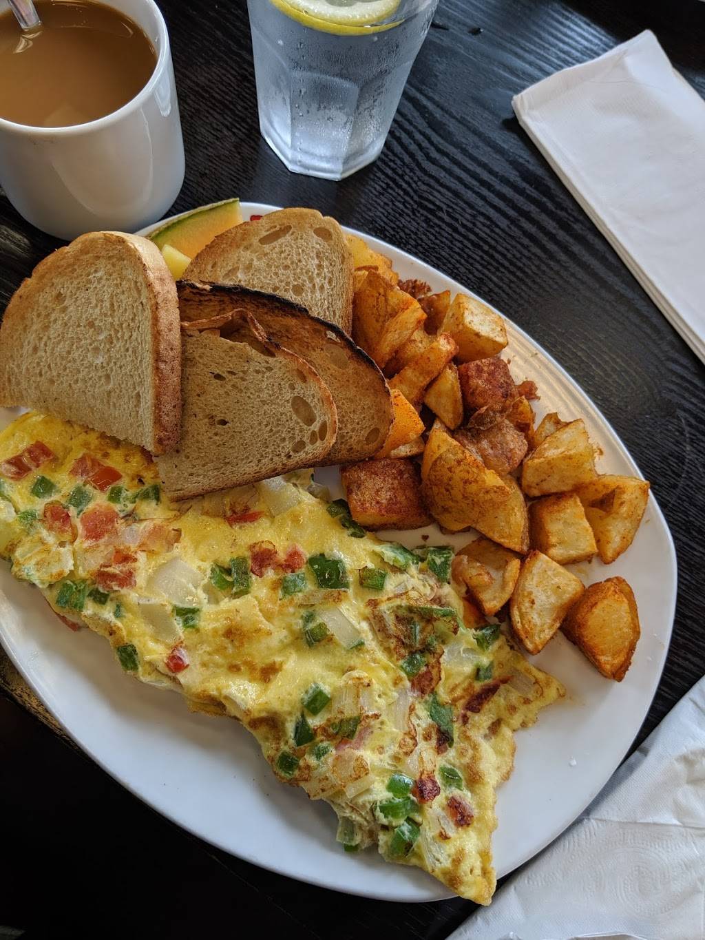 Panagios | restaurant | 1928 McCowan Rd, Scarborough, ON M1S 4K1, Canada | 4162932444 OR +1 416-293-2444