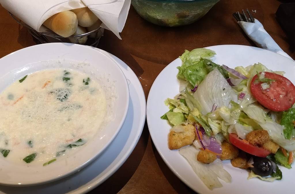 Olive Garden Italian Restaurant | meal takeaway | 7889 W Bell Rd, Peoria, AZ 85382, USA | 6234124955 OR +1 623-412-4955