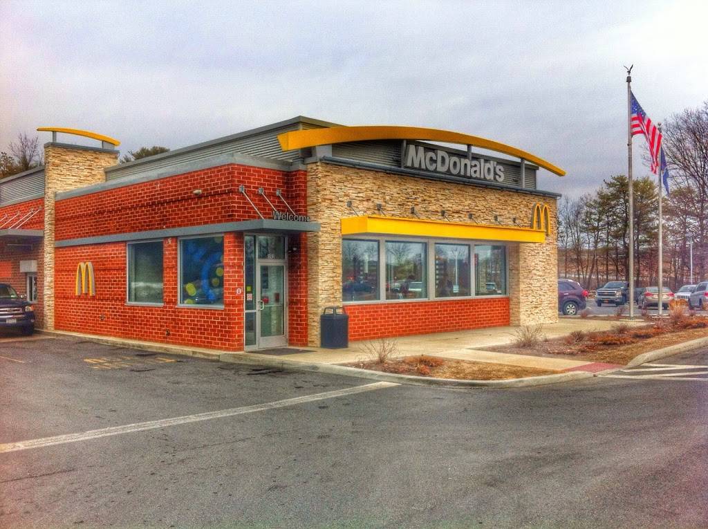 McDonalds | cafe | 192 Corinth Rd, Queensbury, NY 12804, USA | 5187936417 OR +1 518-793-6417