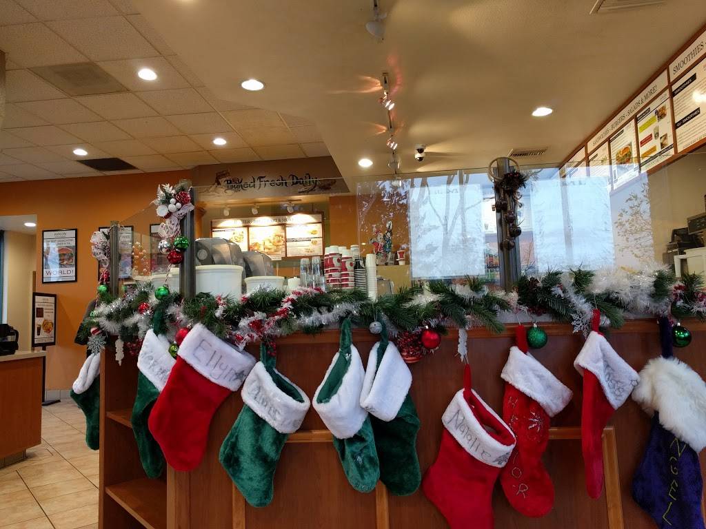 Avalon Bagels To Burgers | bakery | 16961 E Imperial Hwy E, Yorba Linda, CA 92886, USA | 7145793012 OR +1 714-579-3012