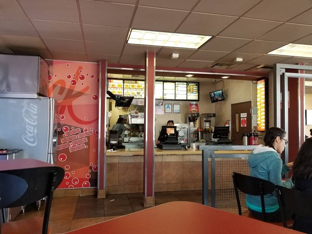 Jack in the Box | restaurant | 459 S Vermont Ave, Los Angeles, CA 90020, USA | 2133891023 OR +1 213-389-1023