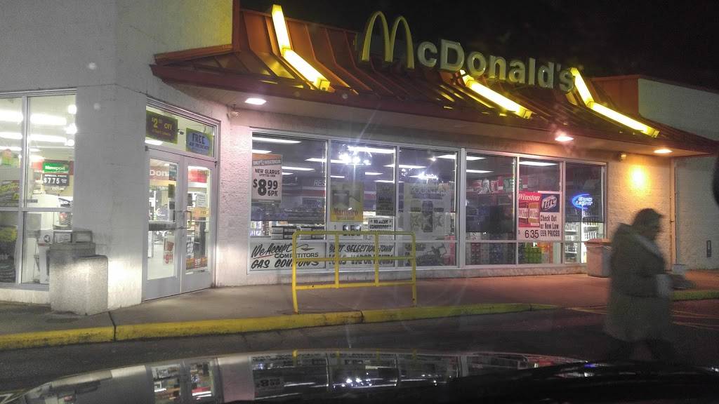 McDonalds | cafe | 287 S Main St, Clintonville, WI 54929, USA | 7158235540 OR +1 715-823-5540