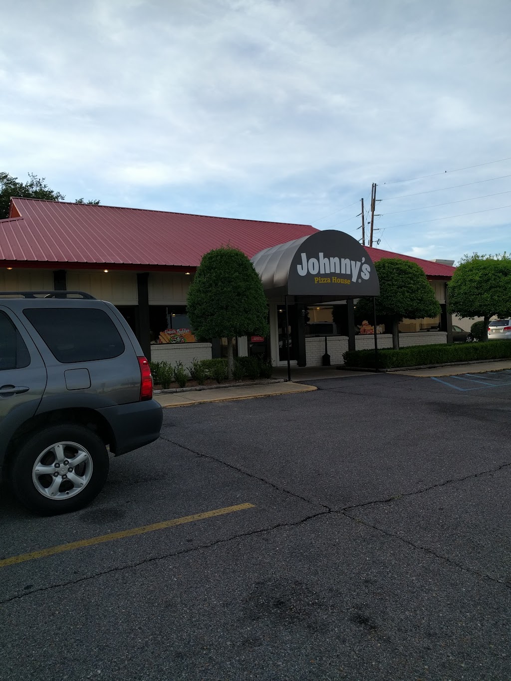 Johnnys Pizza House | meal delivery | 1600 N 18th St, Monroe, LA 71201, USA | 3183878668 OR +1 318-387-8668