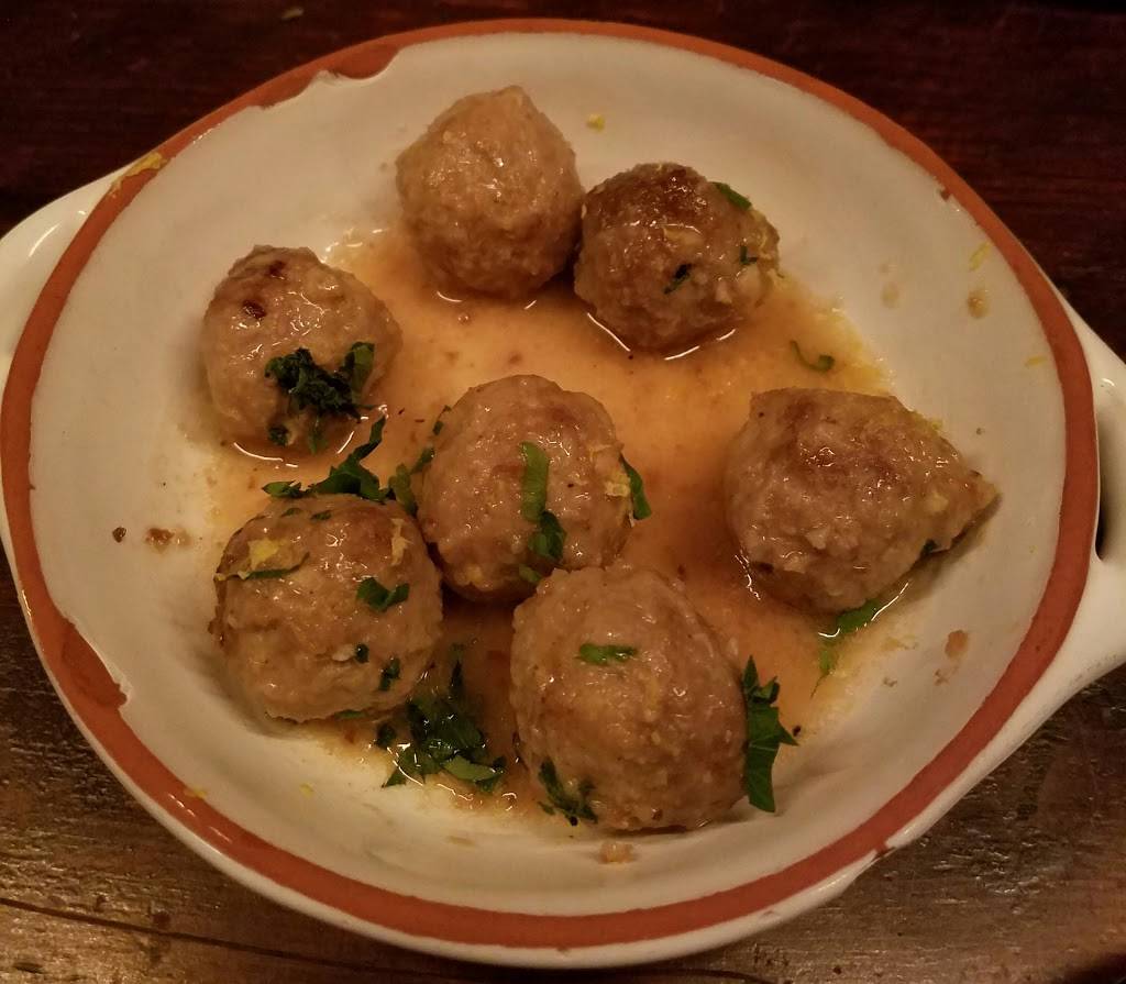 Le Fanfare | restaurant | 1103 Manhattan Ave, Brooklyn, NY 11222, USA | 3479874244 OR +1 347-987-4244