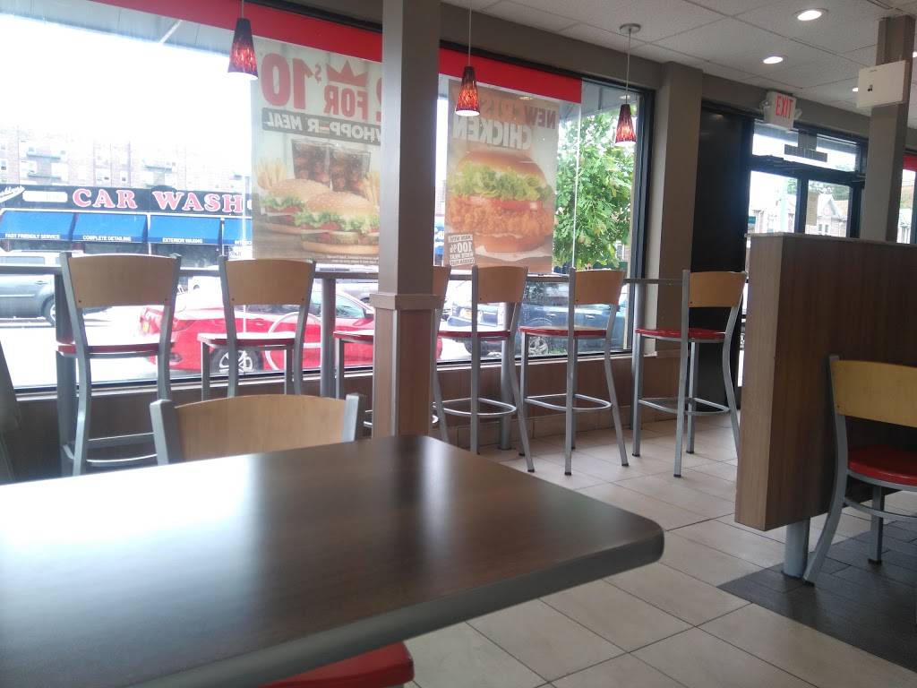 Burger King | restaurant | 3301 Fort Hamilton Pkwy, Brooklyn, NY 11218, USA | 7184389153 OR +1 718-438-9153