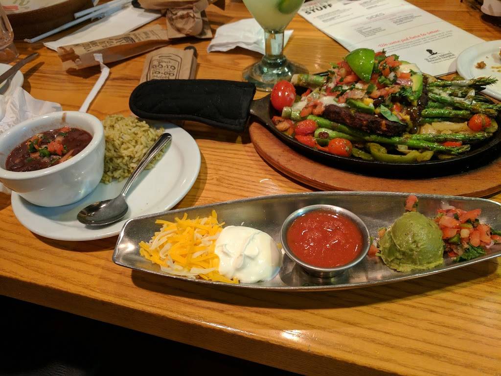 Chilis Grill & Bar | restaurant | 14161 Aldrich Ave S, Burnsville, MN 55337, USA | 9528983101 OR +1 952-898-3101