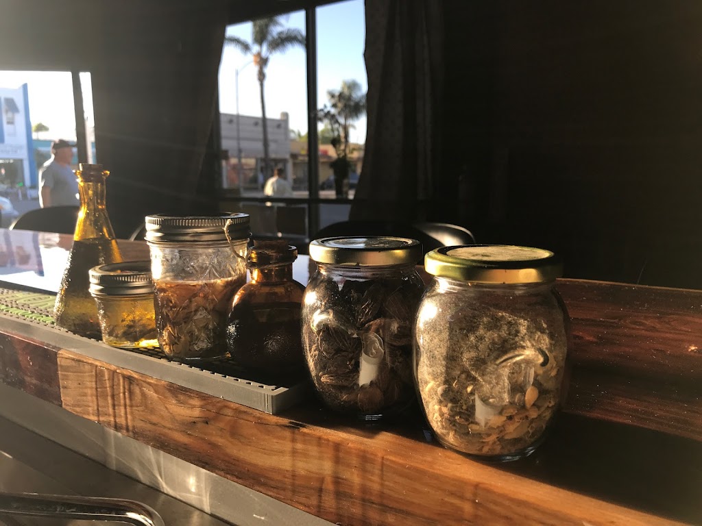 The Wrigley Tavern & Garden | restaurant | 2054 Pacific Ave, Long Beach, CA 90806, USA | 2135455005 OR +1 213-545-5005