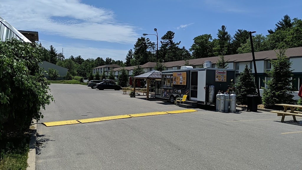 Osorio Tacos y Salsas Food Truck | restaurant | 1500 US-31, Traverse City, MI 49686, USA | 2316321767 OR +1 231-632-1767