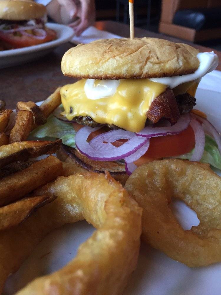 Daily Planet | restaurant | 11312 SE Powell Blvd, Portland, OR 97266, USA | 5037615252 OR +1 503-761-5252