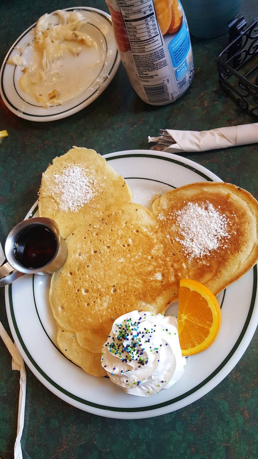 Sixth Street Filling Station | cafe | 1314 N 6th St, Wausau, WI 54403, USA | 7158483000 OR +1 715-848-3000