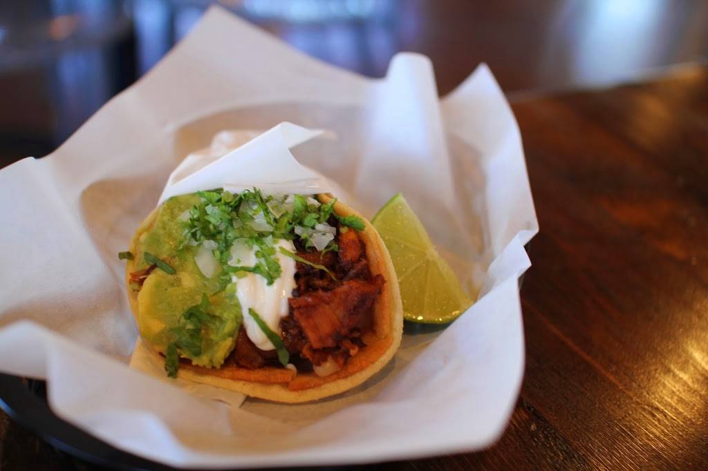 Frijoles & Frescas Grilled Tacos | restaurant | 7000 W Charleston Blvd, Las Vegas, NV 89117, USA | 7022402750 OR +1 702-240-2750