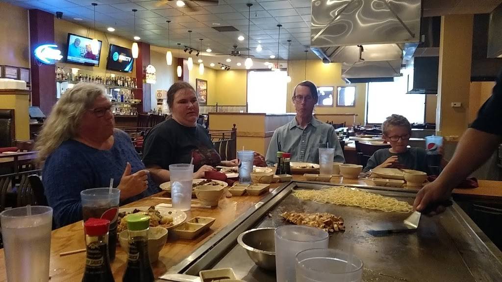 Moon Light Japanese Steak House & Sushi | restaurant | 8634 N Boardwalk Ave, Kansas City, MO 64154, USA | 8165050888 OR +1 816-505-0888