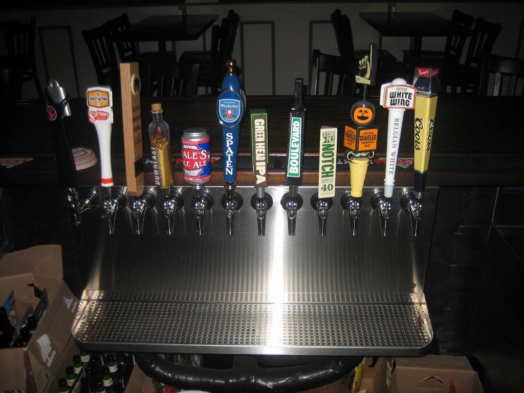 Post Road Tavern | restaurant | 619 Main St, Waltham, MA 02452, USA | 7818991231 OR +1 781-899-1231