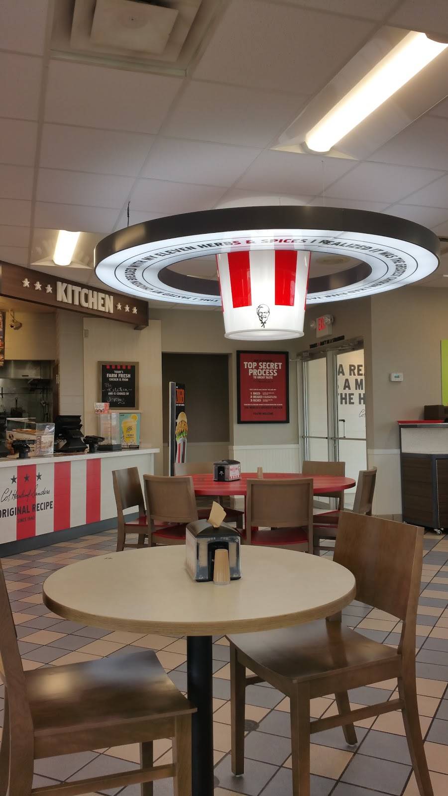 KFC | restaurant | 1913 Falls Blvd, Wynne, AR 72396, USA | 8702389111 OR +1 870-238-9111