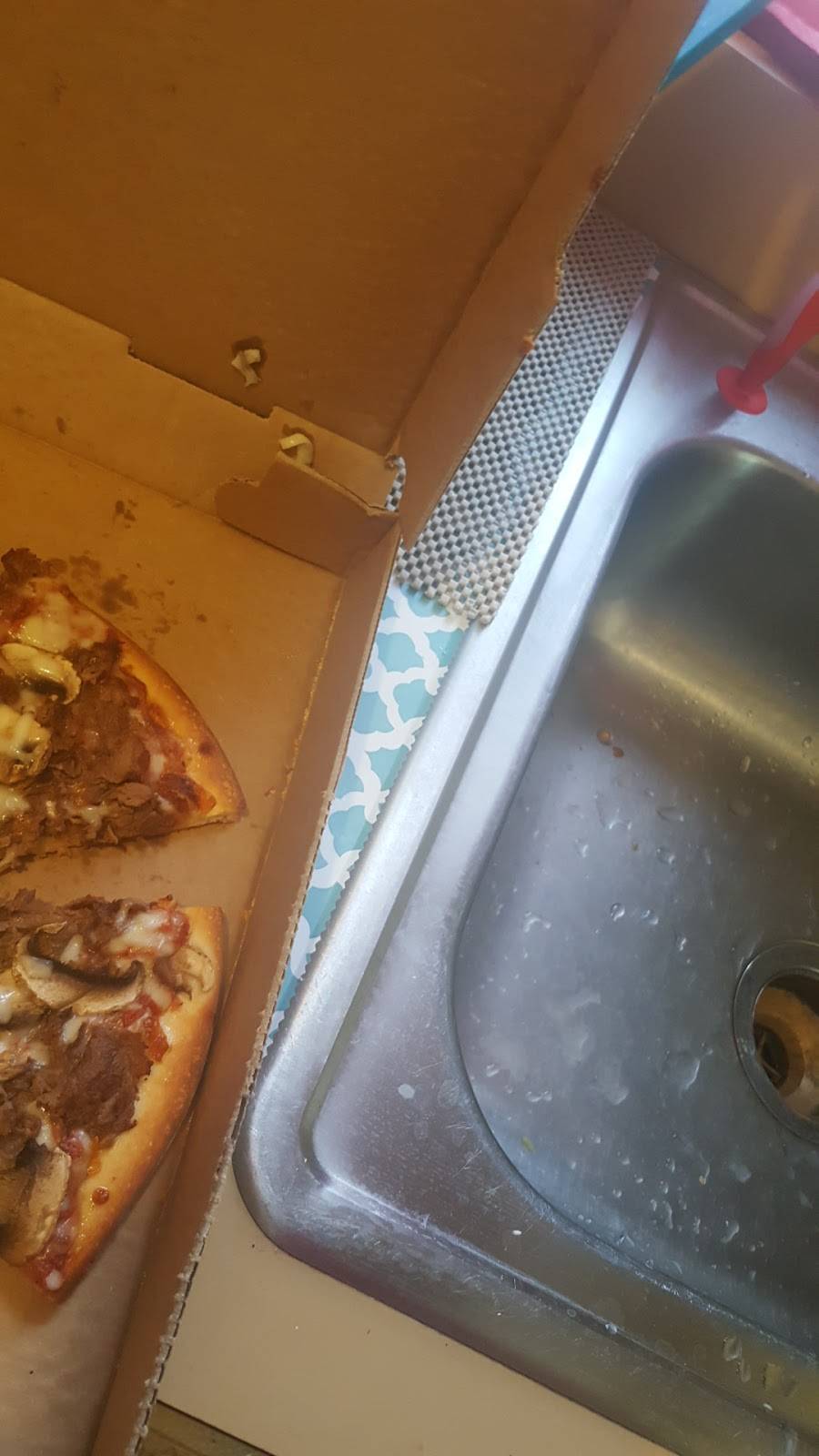 Atlas Pizza & Steaks | restaurant | 736 S 52nd St, Philadelphia, PA 19143, USA | 2157485098 OR +1 215-748-5098