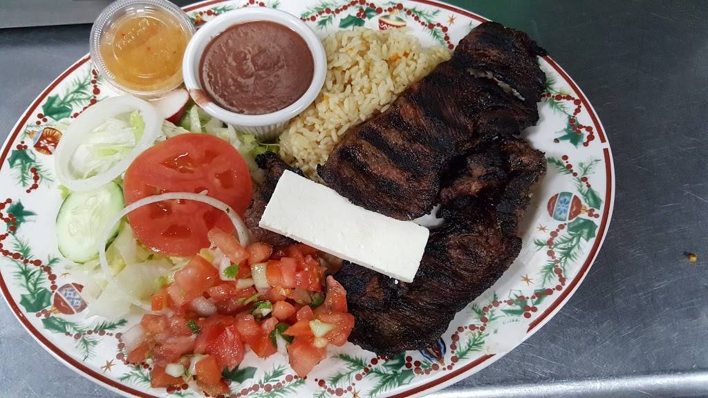 Tipico sazon Restaurante | restaurant | 925 Nassau Rd, Uniondale, NY 11553, USA | 5162469996 OR +1 516-246-9996