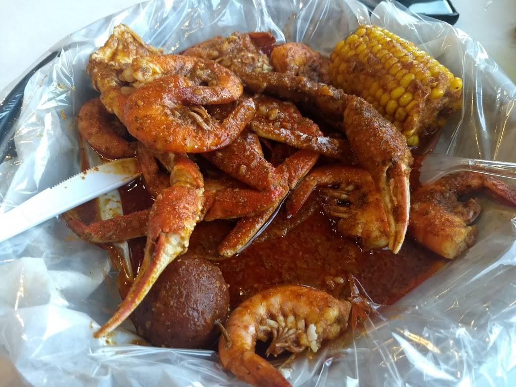 iCajun | restaurant | 10725 E Colonial Dr, Orlando, FL 32817, USA | 4077345997 OR +1 407-734-5997