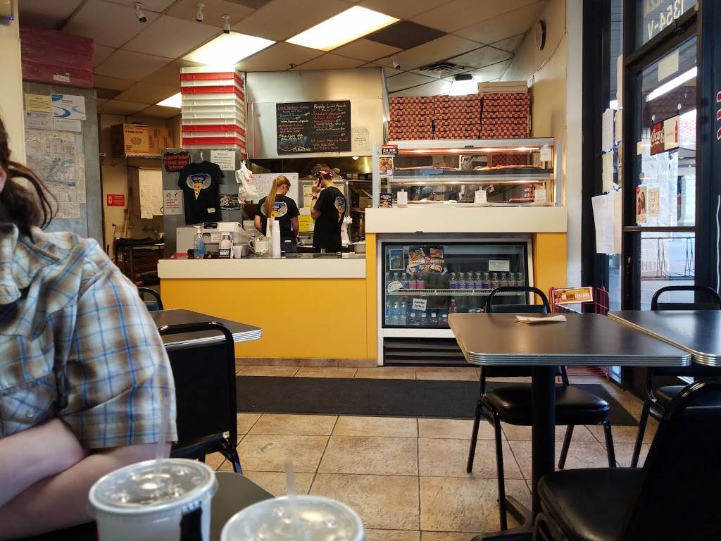 Celestinos | Pasta & Pizza | restaurant | 1354 East Ave, Chico, CA 95926, USA | 5303457700 OR +1 530-345-7700