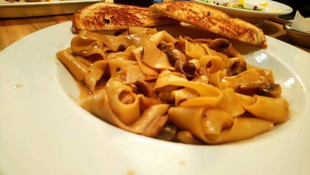 508 N Brews & Co. | restaurant | 508 N Main St, Hillsville, VA 24343, USA | 2762663553 OR +1 276-266-3553