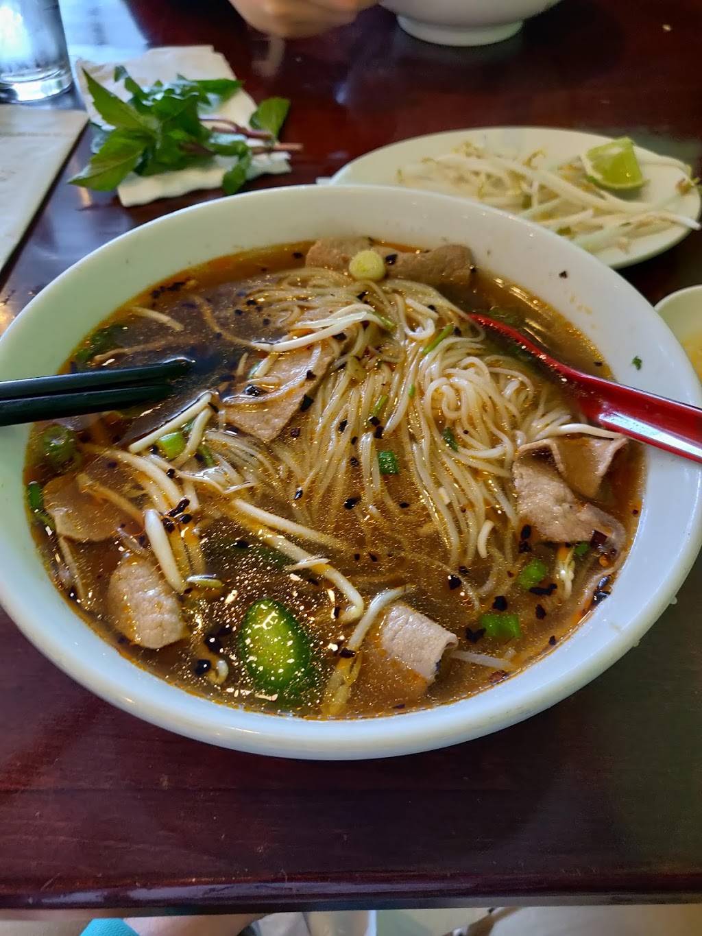 Pho Sate | restaurant | 2814 Graham Rd, Falls Church, VA 22042, USA | 7036988088 OR +1 703-698-8088