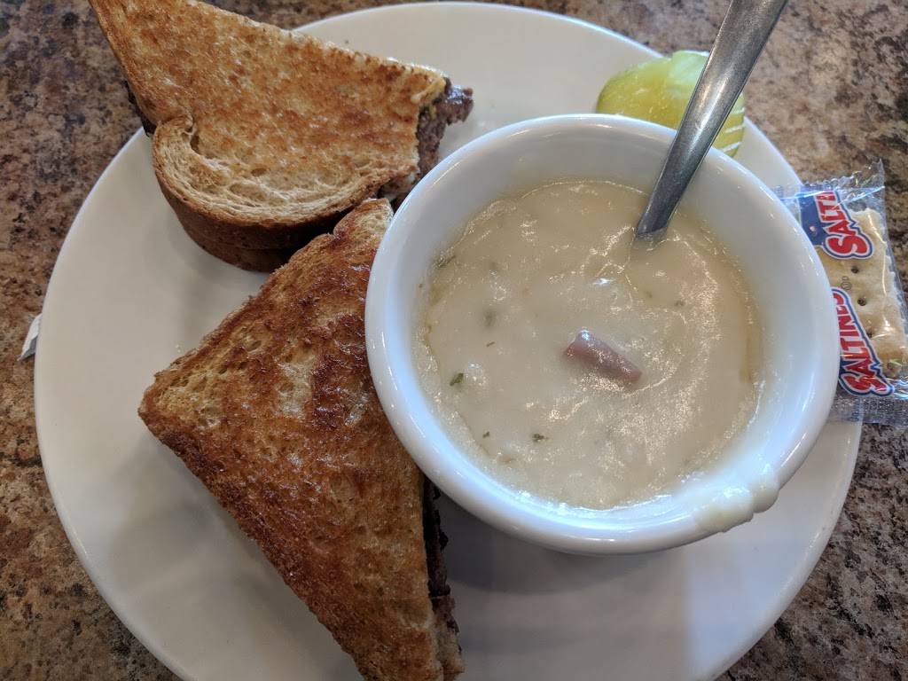 Kurt N Jos Eats N Treats | restaurant | 668 Maratech Ave, Marathon City, WI 54448, USA | 7154436666 OR +1 715-443-6666