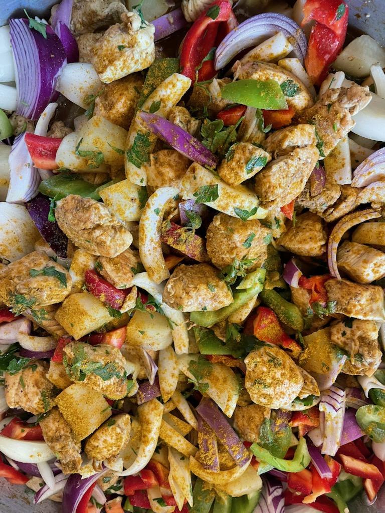 Dodgingtown Market & Deli | restaurant | 57 Dodgingtown Rd #57, Newtown, CT 06470, USA | 2032701678 OR +1 203-270-1678