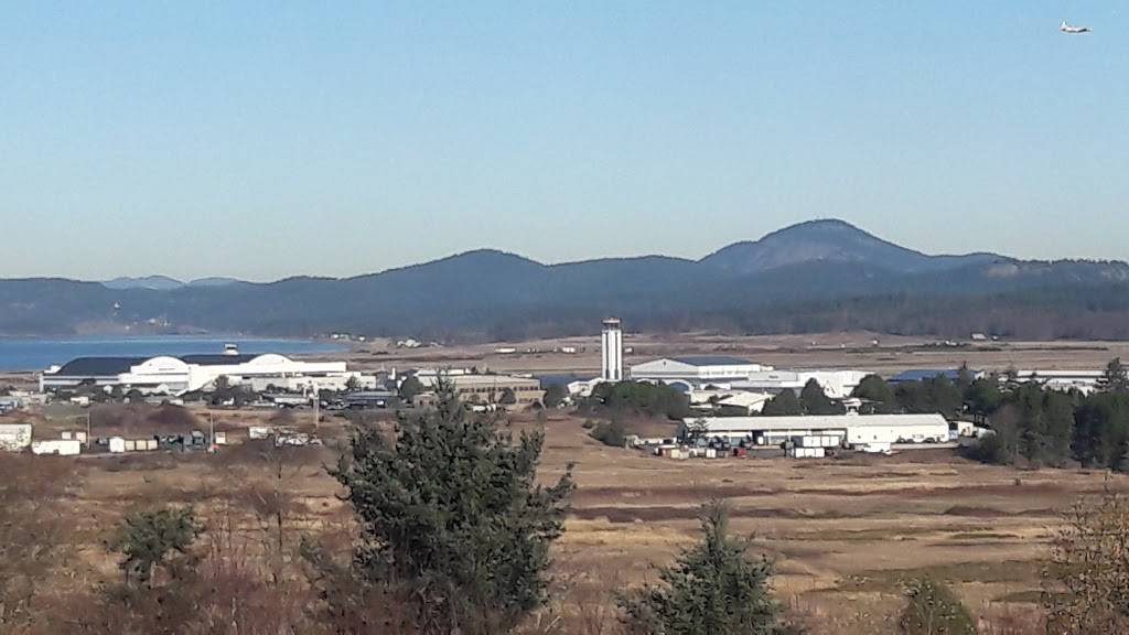 Bakerview Restaurant | meal delivery | 1080 Ault Field Rd, Oak Harbor, WA 98278, USA | 3602576587 OR +1 360-257-6587