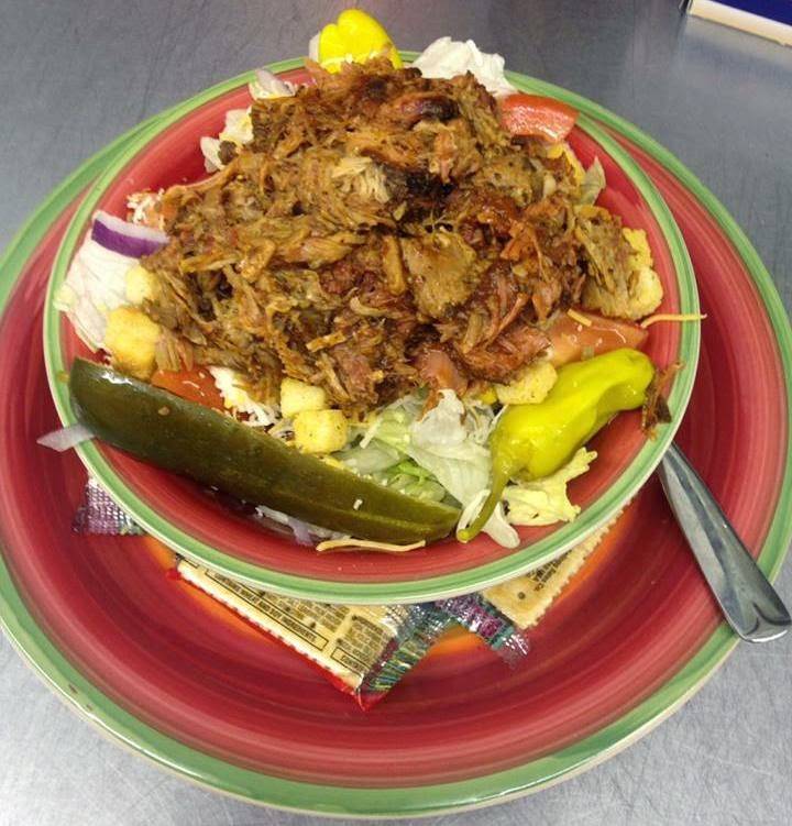 Q Slow-Smoked | restaurant | 106 S Main St, Boaz, AL 35957, USA | 2565570517 OR +1 256-557-0517