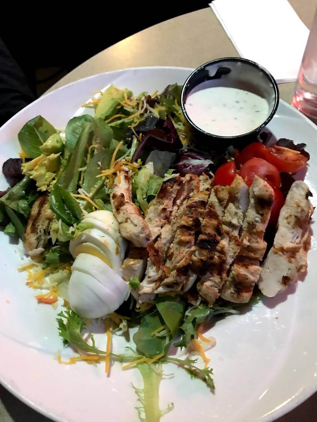 Pappas Restaurant and Sports Bar | restaurant | 6713 Ritchie Hwy, Glen Burnie, MD 21061, USA | 4107663713 OR +1 410-766-3713