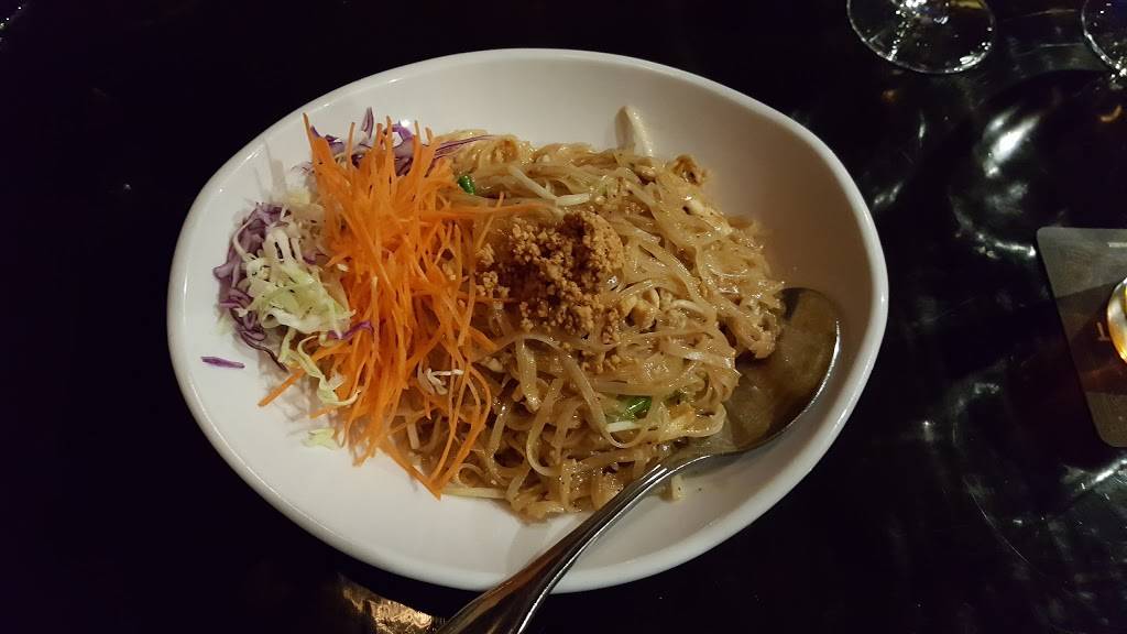 Maple Valley Thai Cuisine | restaurant | 26810 Maple Valley Black Diamond Rd SE, Maple Valley, WA 98038, USA | 4255847437 OR +1 425-584-7437