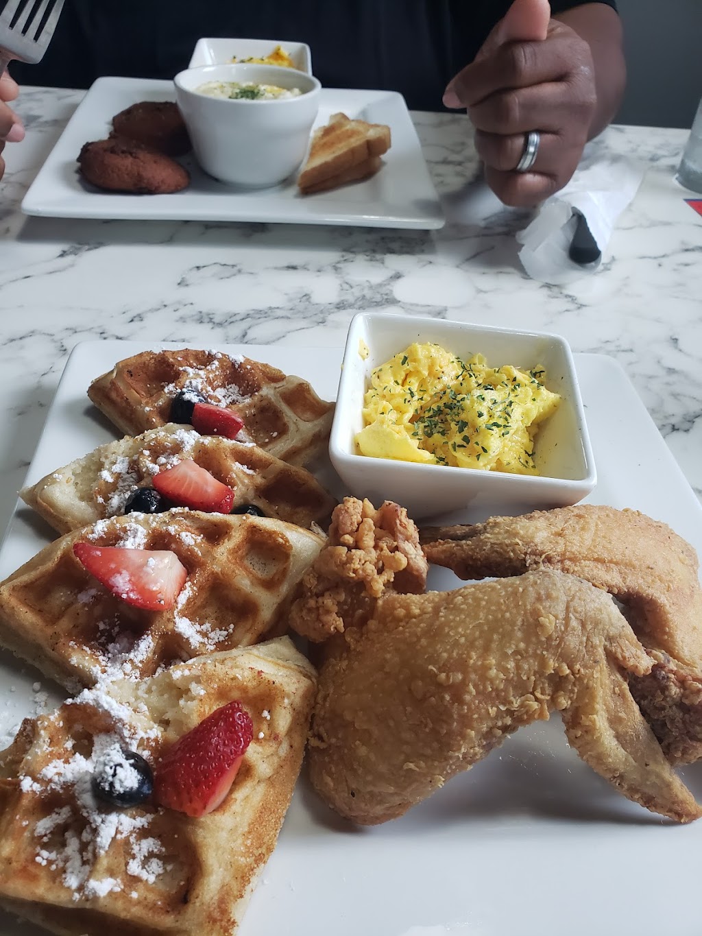 Gray Moon Breakfast and Brunch | restaurant | 610 Congaree Rd, Greenville, SC 29607, USA | 8642368333 OR +1 864-236-8333