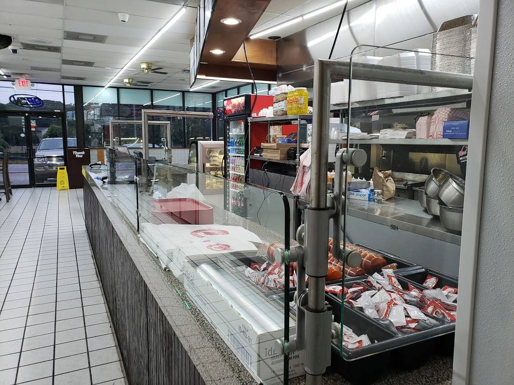 red snapper fish & chicken | restaurant | 501 N Central Ave, Hapeville, GA 30354, USA | 4043431393 OR +1 404-343-1393