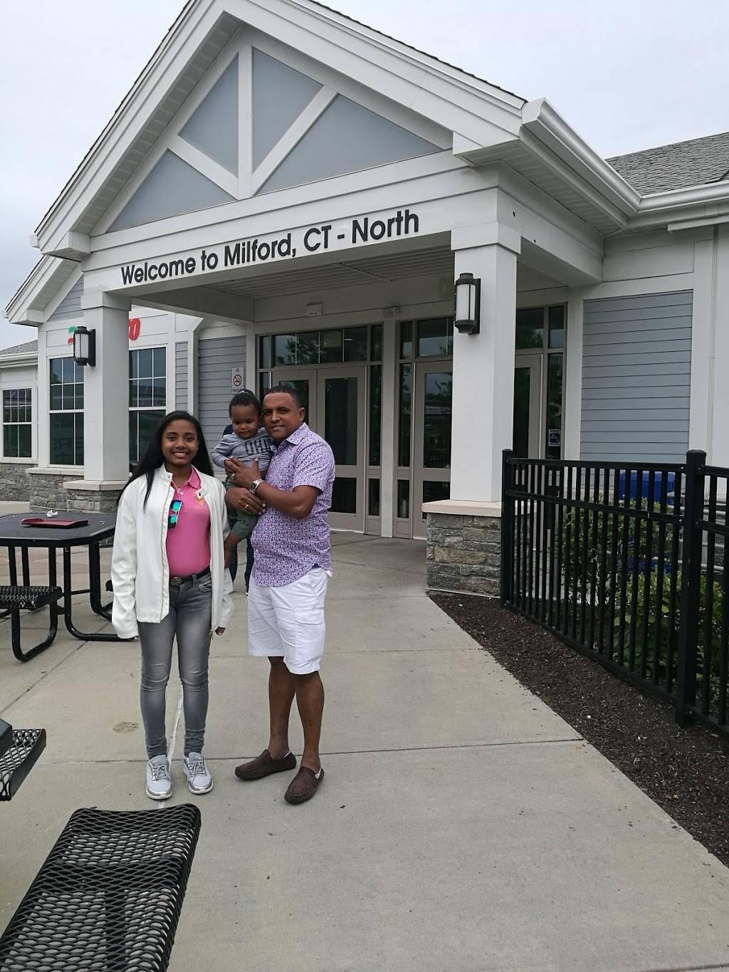 Subway | restaurant | I-95 East Northbound 1, Milford, CT 06460, USA | 2032830732 OR +1 203-283-0732