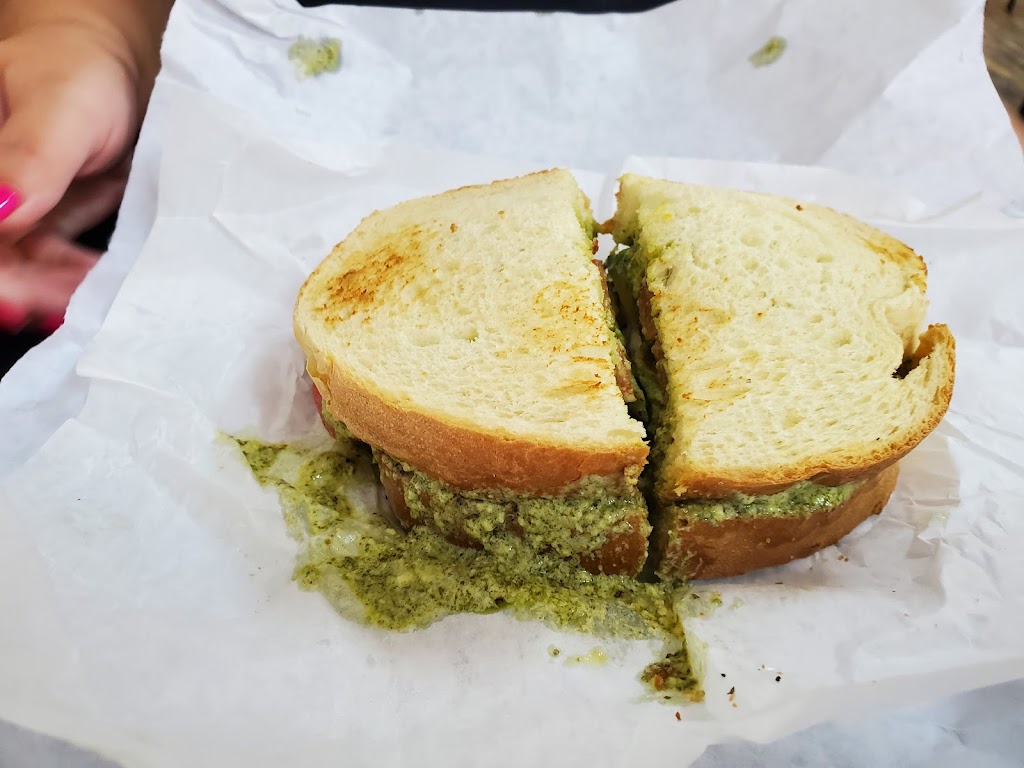 Clear Choice Sandwiches | restaurant | 188 FL-83, Defuniak Springs, FL 32433, USA | 8508922356 OR +1 850-892-2356