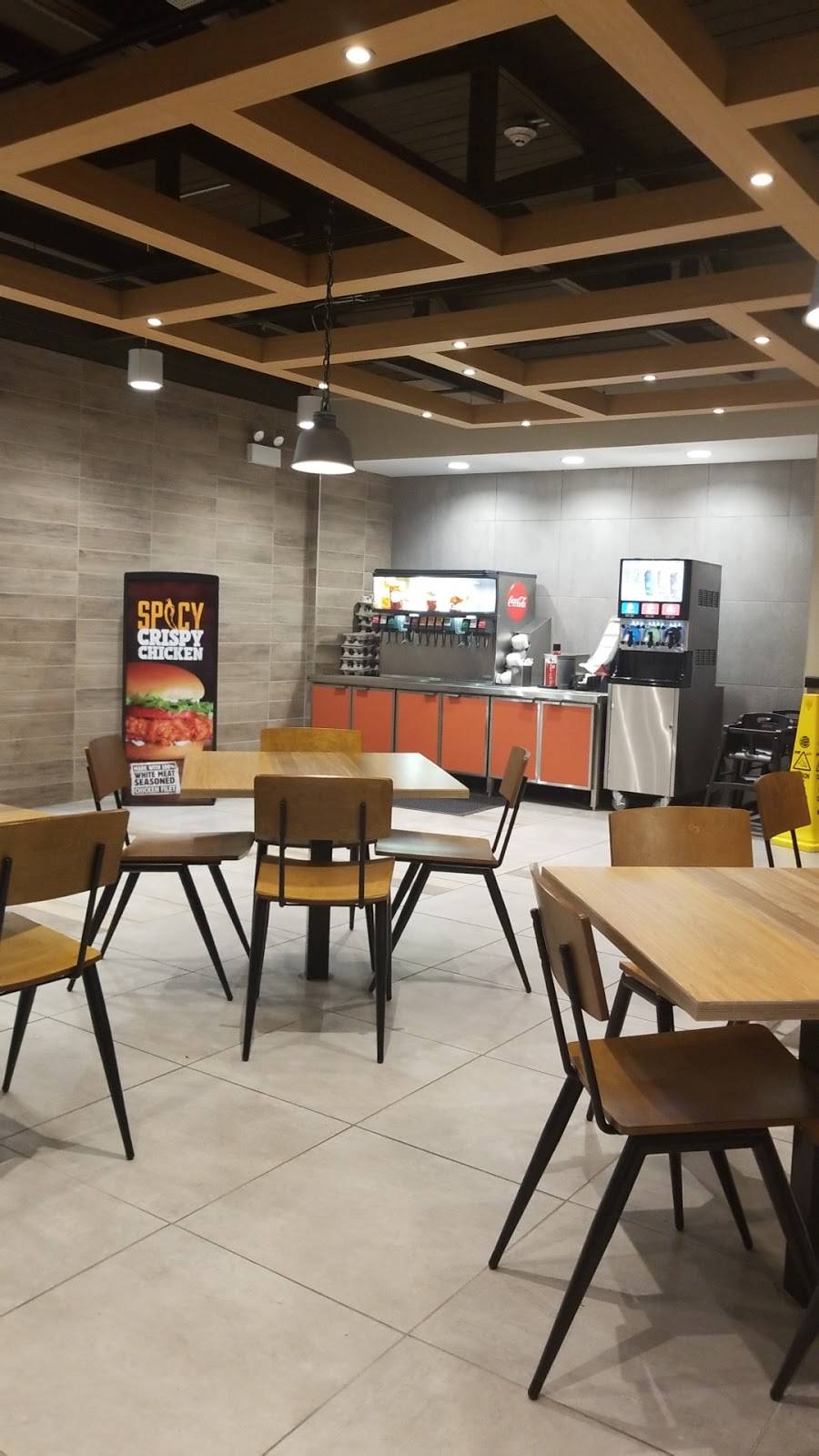 Burger King | restaurant | 9532 S Roberts Rd, Hickory Hills, IL 60457, USA | 7085981831 OR +1 708-598-1831