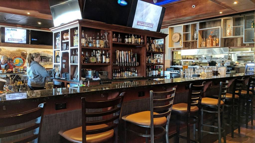 Kickn Mule Restaurant and Sports Bar | restaurant | 2901 W Capitol Ave, West Sacramento, CA 95691, USA | 9165720264 OR +1 916-572-0264