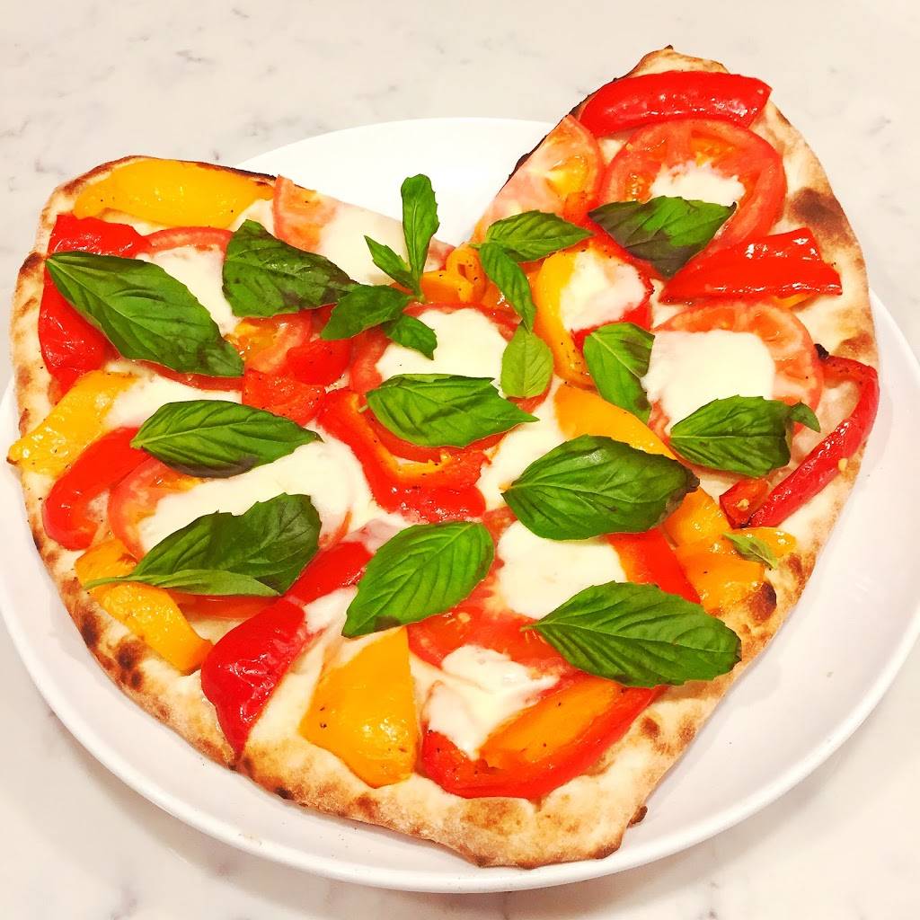 Justinos Wood Oven Pizza | restaurant | 125 Kerr St, Oakville, ON L6K 3A4, Canada | 9053388297 OR +1 905-338-8297